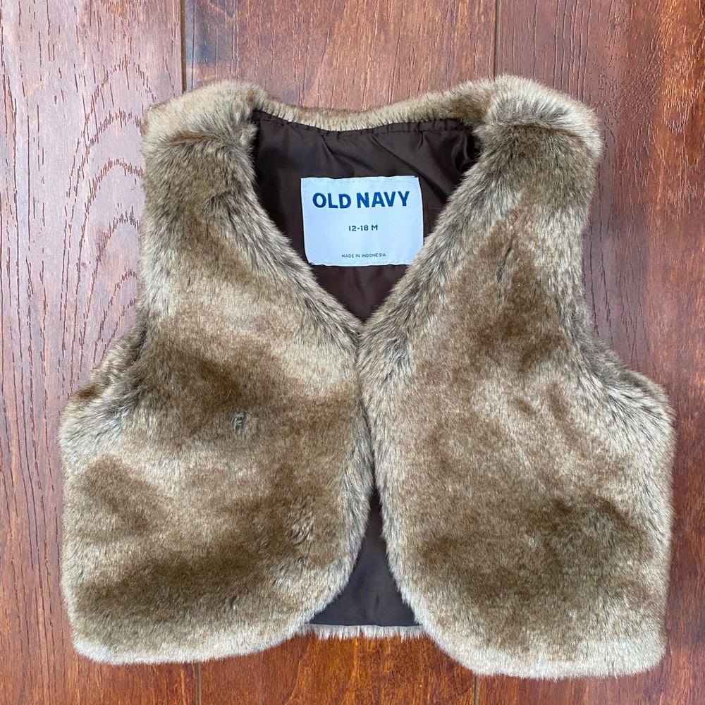 Old Navy—Brown, Faux Fur Vest—Sz 12-18 mos